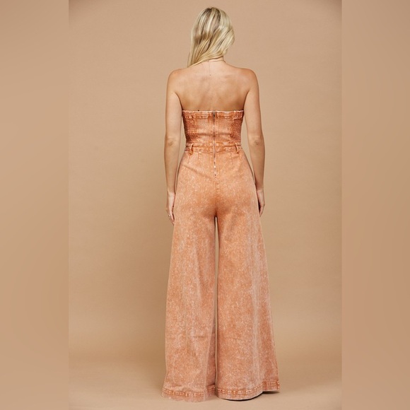 RUST STRAPLESS MINERAL WASH WIDE LEG DENIM JUMPSUIT🤠 - Picture 5 of 8